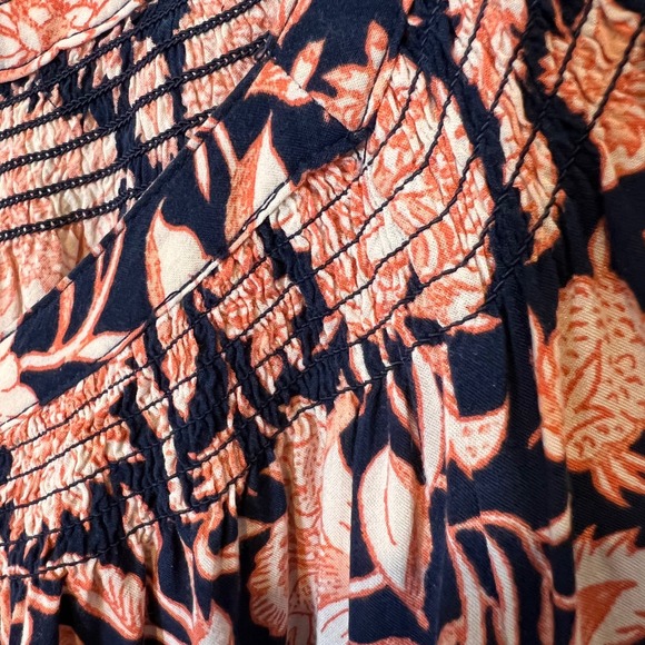 Lucky Brand Jemma Floral Smocked Peasant Top Navy Button Down Viscose Size Large - Picture 5 of 14